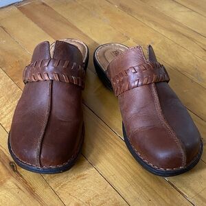 Born Women's Talquin Clogs Leather Size 8